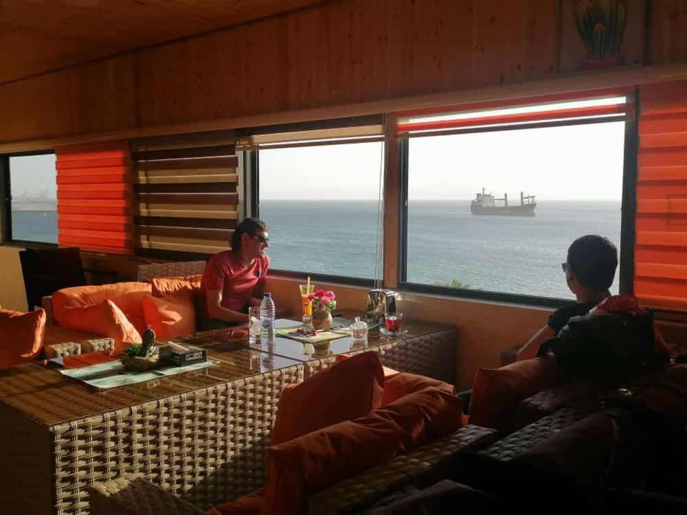 Nice View Hotel فندق الأطلالة الجميلة للعائلات فقط Aqaba Ngoại thất bức ảnh